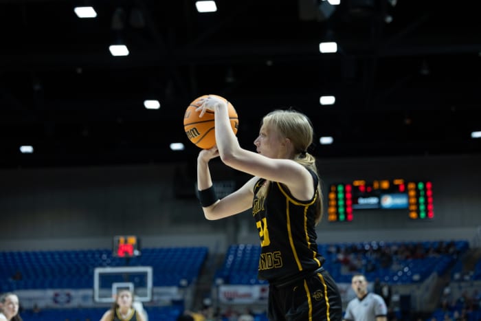 AAA Finals Bergman vs Salem__00086